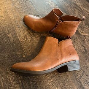 Brown Ankle Boots sun & stone tan light short booties 8.5 women’s